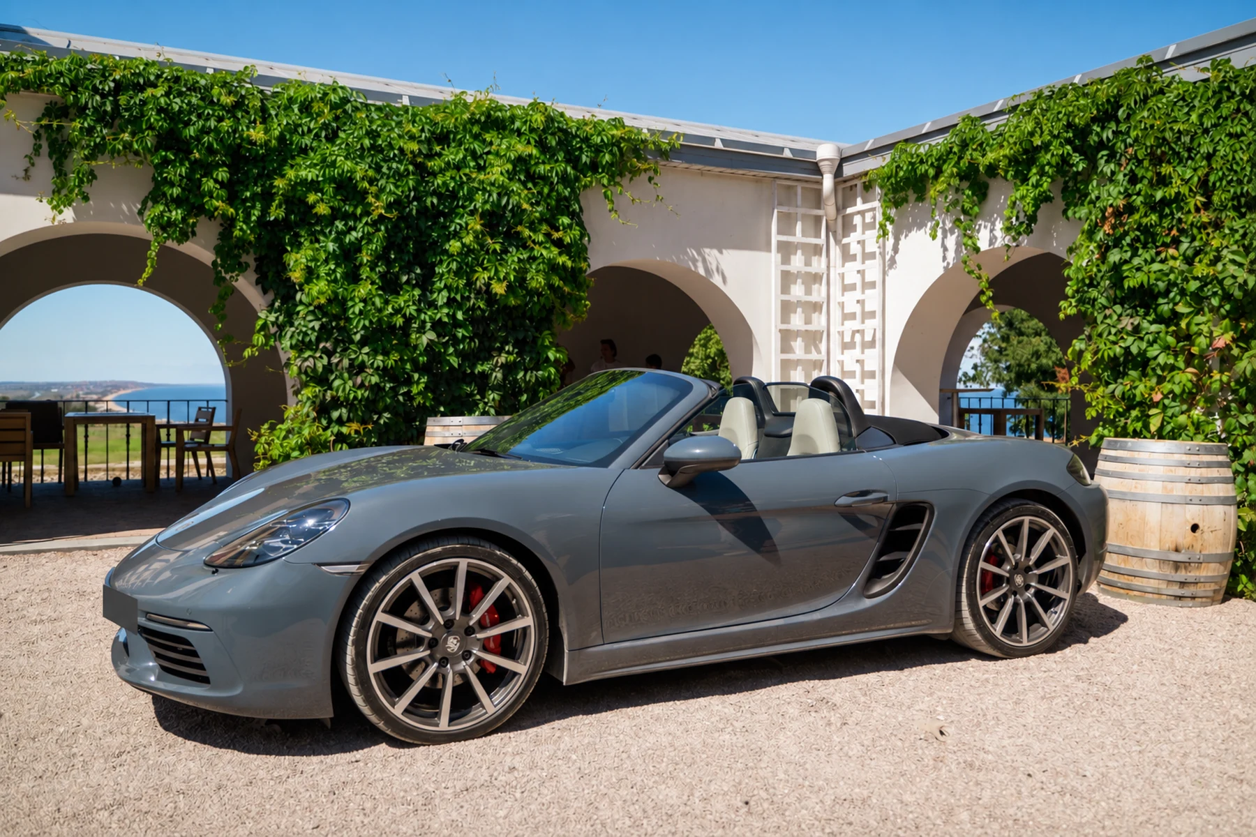 Porsche Boxster S 718
